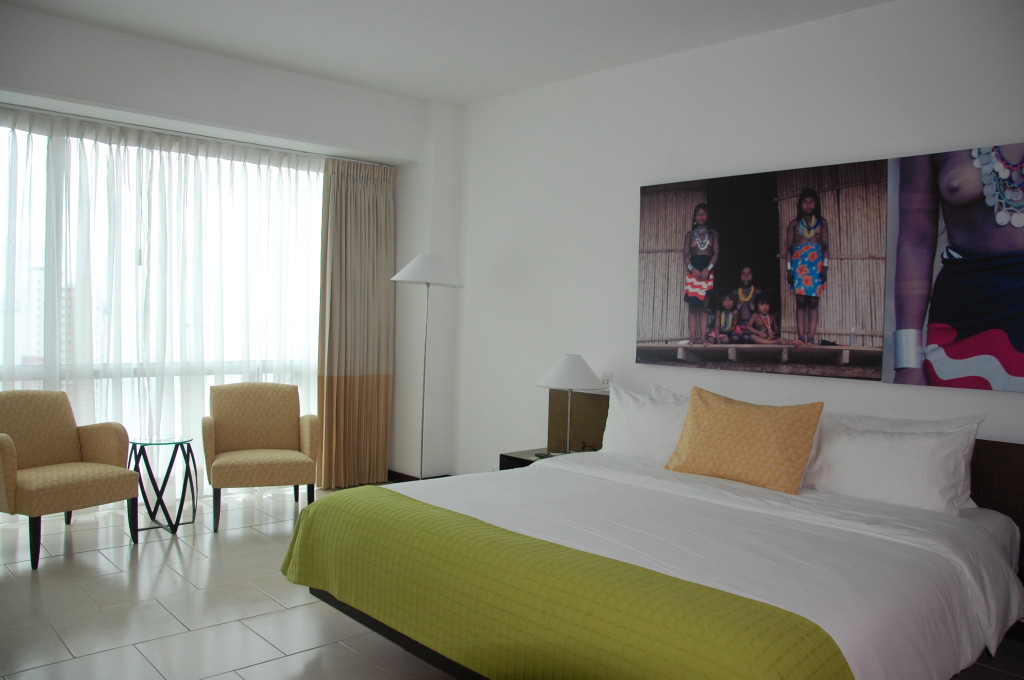 Radisson Decapolis Panama Suite Bedroom