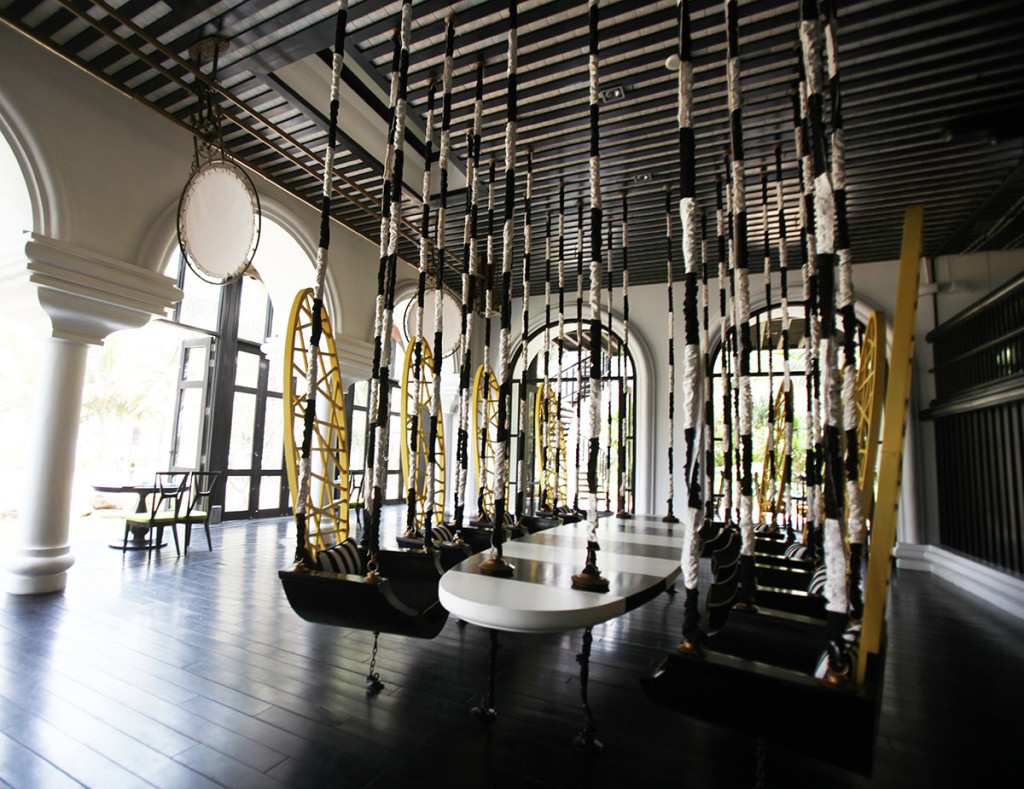InterContinental Danong Long Bar hanging table